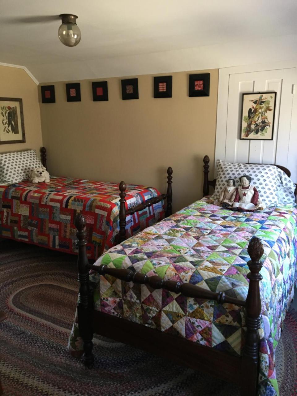 Hummingbird Hill Bed & Breakfast Stoddard Bilik gambar